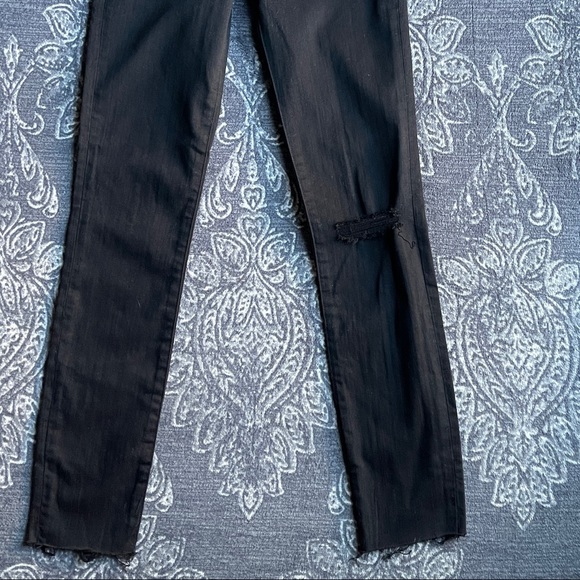 Madewell 11” High Rise Skinny Jeans in Black with Raw Cut Hem Size 24 - Picture 6 of 11